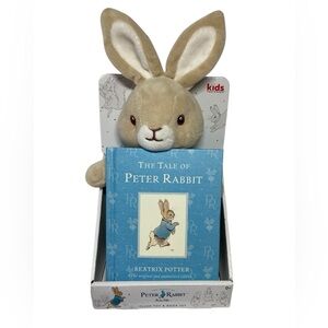 NEW  The Tale of Peter Rabbit by Beatrix Potter Plush Toy And Book Set 2021
